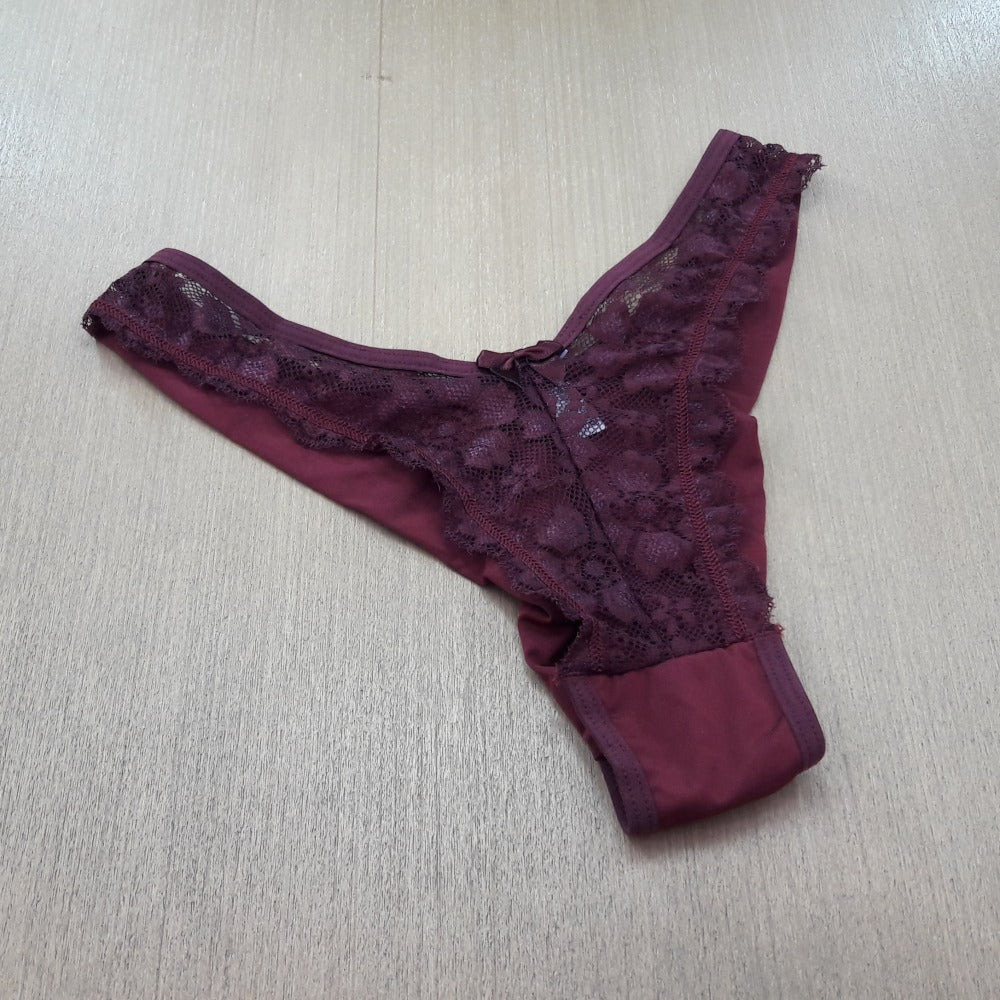 Tanga Fio Duplo - Detalhe Renda Sensual e Sofisticada