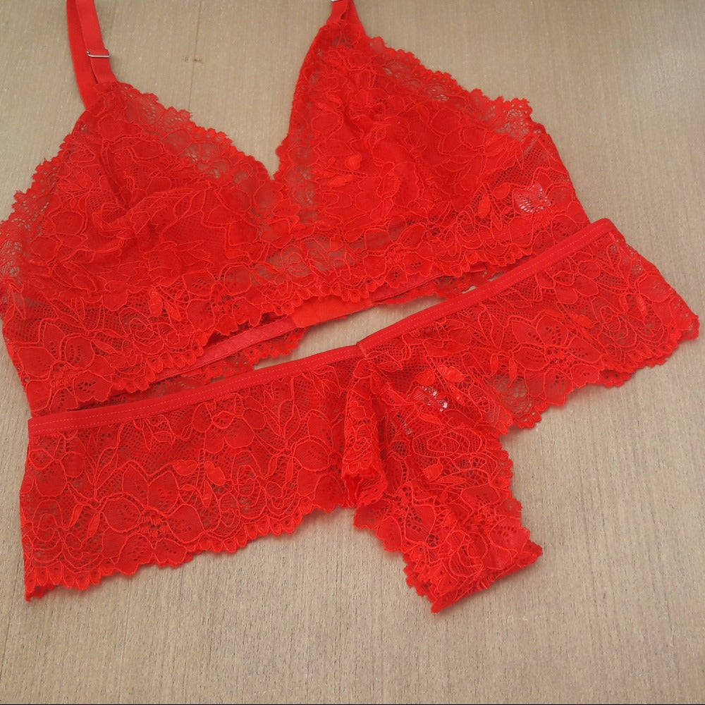 Conjunto Lingerie - Renda Trabalhada sem Bojo