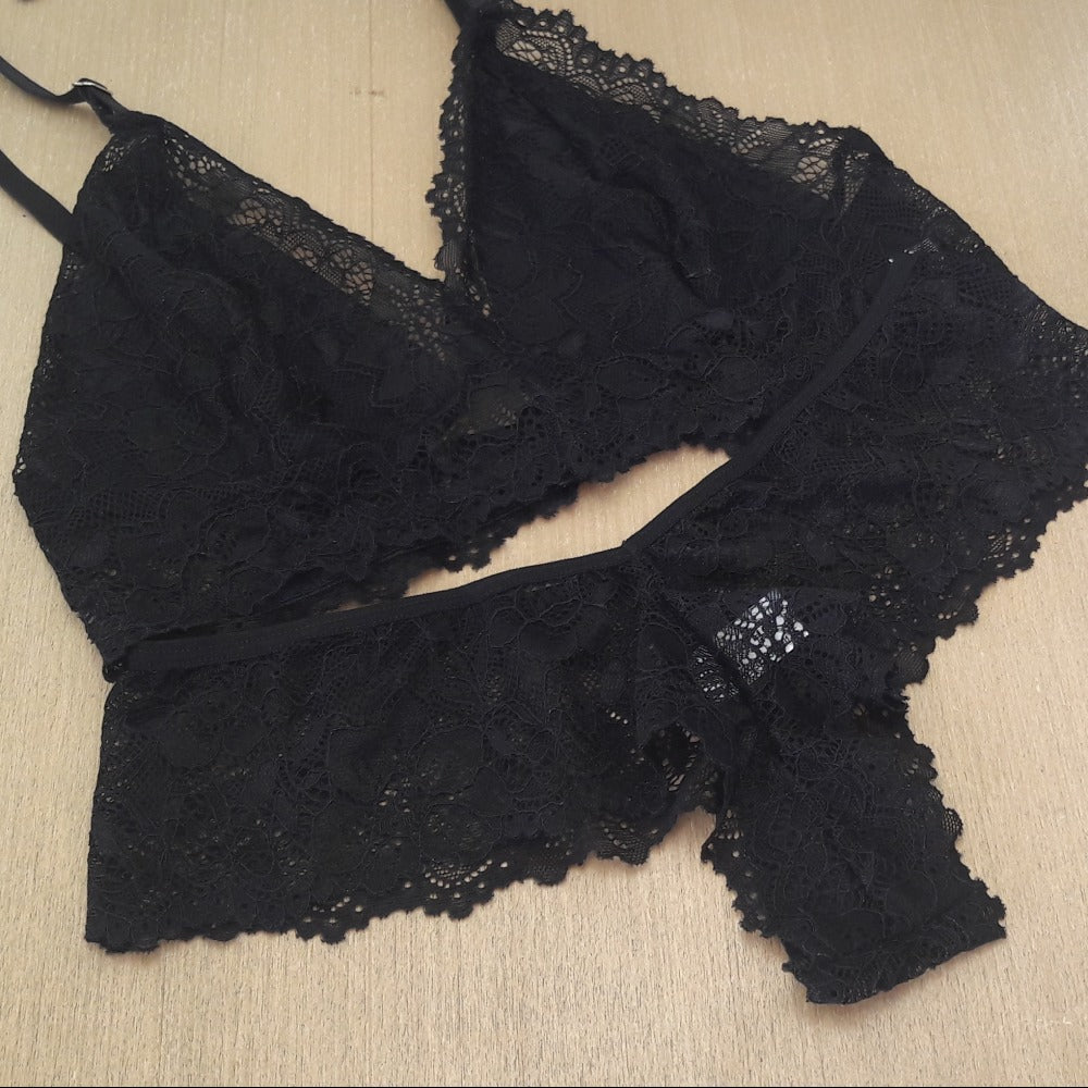 Conjunto Lingerie - Renda Trabalhada sem Bojo