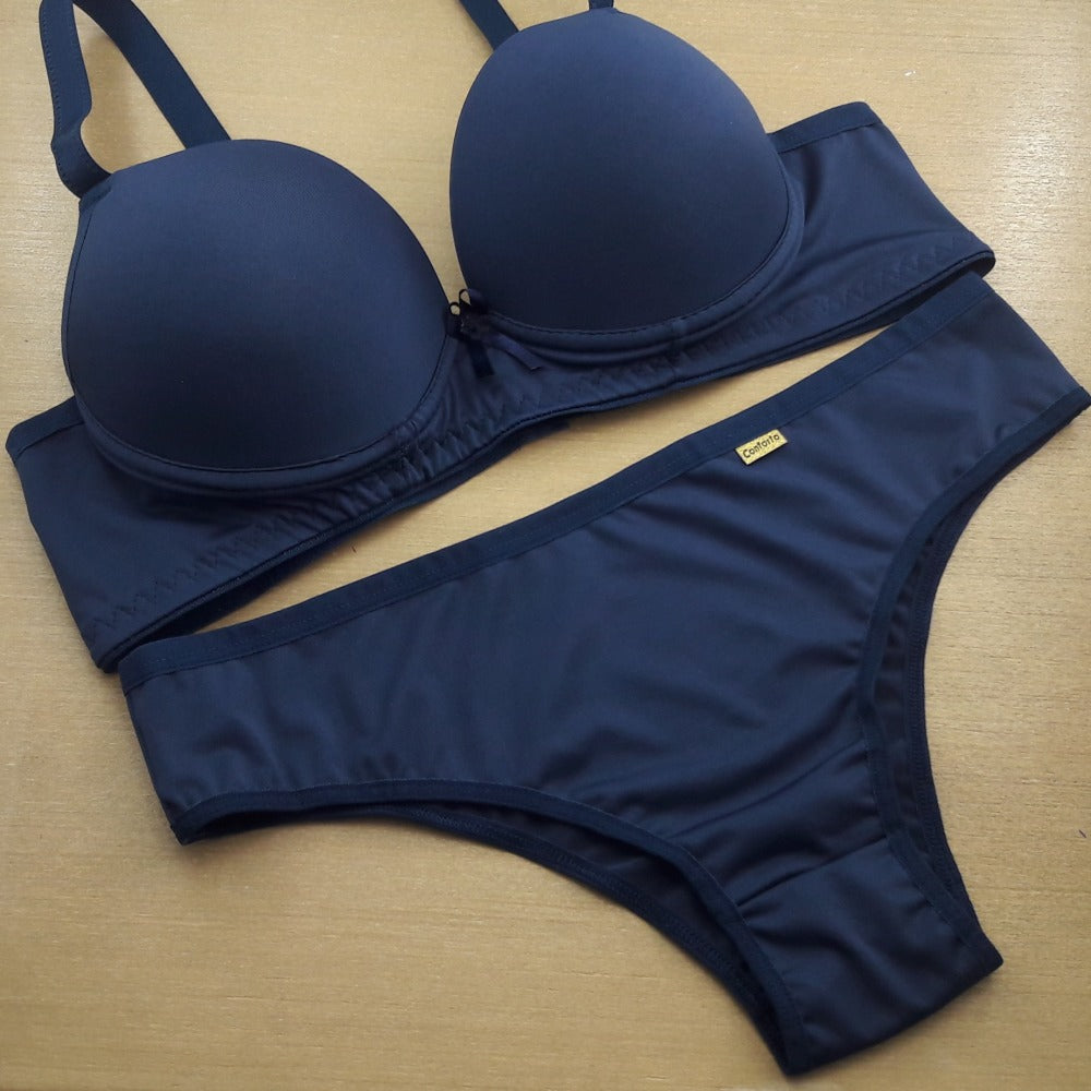 Conjunto Plus Size - Modelo Básico com Bojo e Arco para Suporte e Conforto