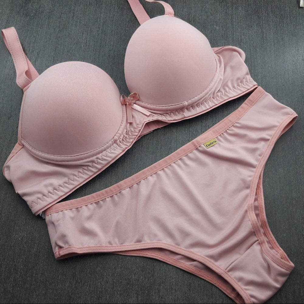Conjunto Plus Size - Modelo Básico com Bojo e Arco para Suporte e Conforto
