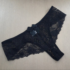 Tanga de Renda - com Lacinho de Cetim
