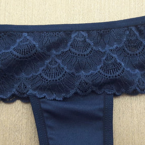 Tanga Fio Dental - Cintura Baixa Laterais em Renda