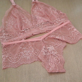 Conjunto Lingerie - Renda Trabalhada sem Bojo