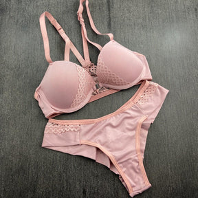 Conjunto Sensual - Com Bojo e Calcinha Fio Duplo