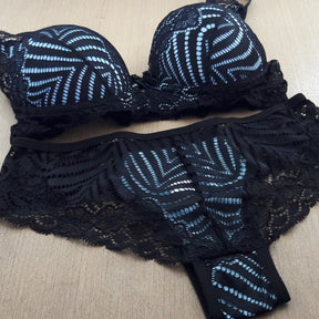 Conjunto de Renda - Luxuosa e Visual Elegante