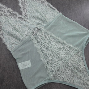 Body Decote em V - Sem Bojo com Ajuste Natural ao Corpo