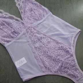 Body Decote em V - Sem Bojo com Ajuste Natural ao Corpo