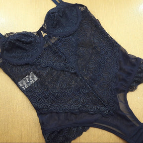 Body Sensual - Modelo Fio e Lindo Decote com Renda e Tecido Tule