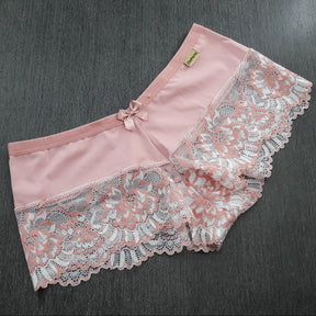 Calcinha Calesson - Bicolor em Renda Sofisticada e Charmosa