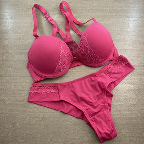Conjunto Sensual - Com Bojo e Calcinha Fio Duplo