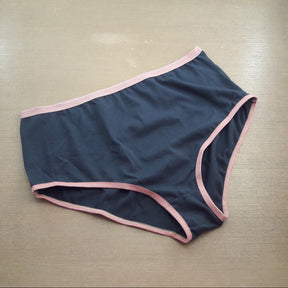 Calcinha Plus Size - Tecido 100% Algodão Reparabilidade e Conforto